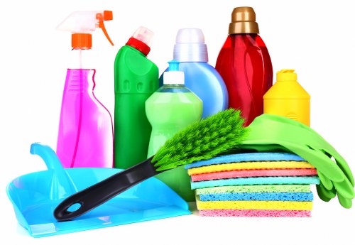 Professional office cleaners maintaining a clean office in Collierswood